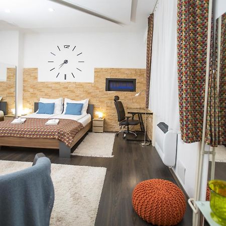 H20 Colors Apartment Budapest Ngoại thất bức ảnh